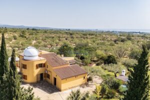 Finca Rústica con Cúpula y Observatorio – 3