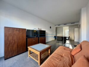 Piso con Ascensor a 3 Minutos del Mar – 5