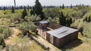 Finca Rústica con Cúpula y Observatorio – 6
