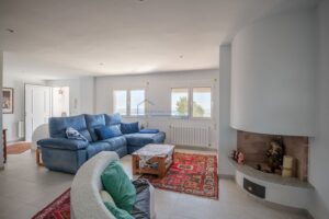 Chalet Familiar con Piscina Cubierta y Vistas al Mar (Coll de l’Alba) – 13