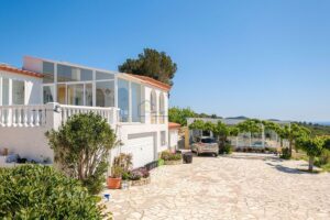 Chalet Familiar con Piscina Cubierta y Vistas al Mar (Coll de l’Alba) – 23