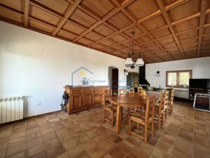 Exclusiva Finca Rústica con Vistas al Mar – 25