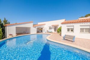 Chalet Familiar con Piscina Cubierta y Vistas al Mar (Coll de l’Alba) – 29