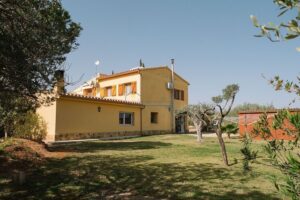 Finca Rústica con Cúpula y Observatorio – 36