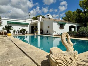 Exclusiva Finca Rústica con Vistas al Mar – 1