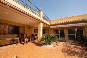 Finca Rústica con Cúpula y Observatorio – 48