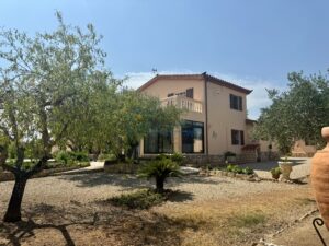 Finca con 2 viviendas independientes, amplios exteriores y vistas al mar cerca de L’Ampolla – 38