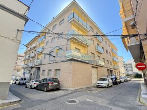 Apartamento luminoso con parking privado, cerca del puerto y las playas de L’Ampolla – 17