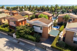 Detached Villa with Private Pool and Garden, Steps from the Sea (L'Ampolla) – 9
