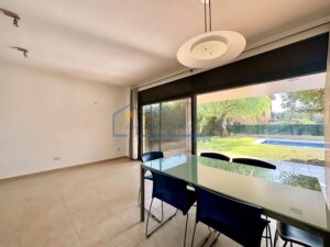 Detached Villa with Private Pool and Garden, Steps from the Sea (L'Ampolla) – 15