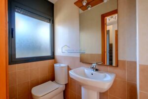 Detached Villa with Private Pool and Garden, Steps from the Sea (L'Ampolla) – 38