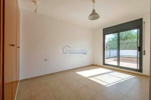 Detached Villa with Private Pool and Garden, Steps from the Sea (L'Ampolla) – 48