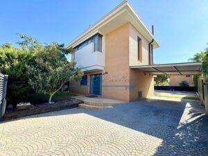 Detached Villa with Private Pool and Garden, Steps from the Sea (L'Ampolla) – 62